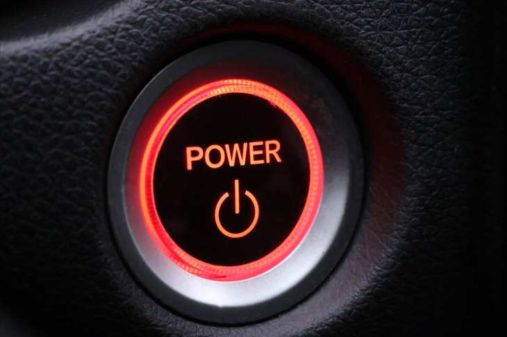 Honda CR-V 2,0 2.0 CVT 107kw 4WD Hybrid CZ