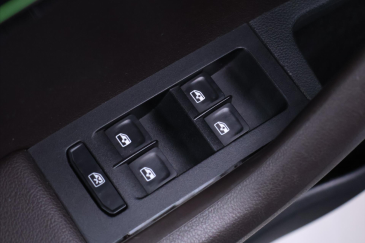 Škoda Octavia 2.0 TDI 110kW DSG L&K LED CZ