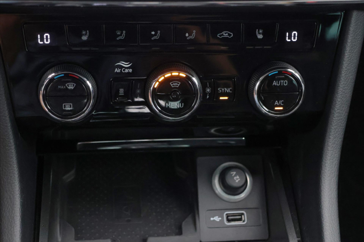 Škoda Superb 2,0 TDI 140kW DSG 4x4 L&K DPH
