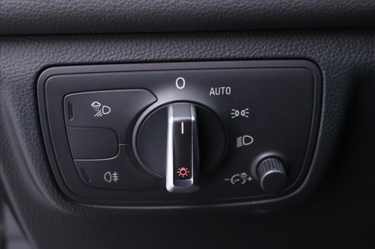 Audi A6 3,0 TDI 150 kW Kůže S-Line