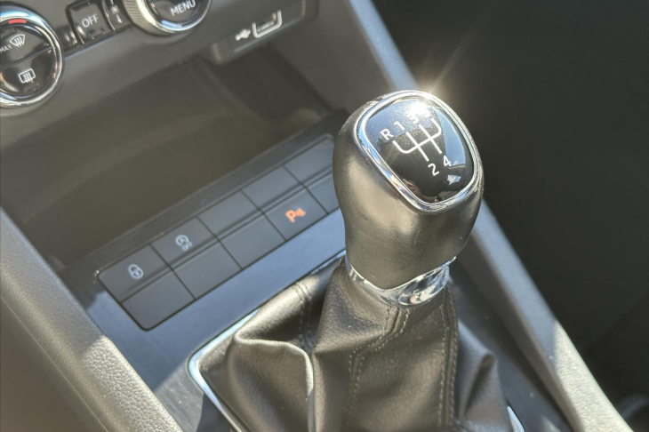 Škoda Octavia 1.6 TDI CZ Style+ LED Navi
