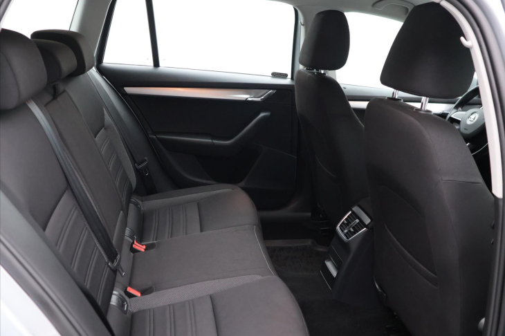 Škoda Octavia 1,6 TDI 85kW Ambition 4x4 CZ