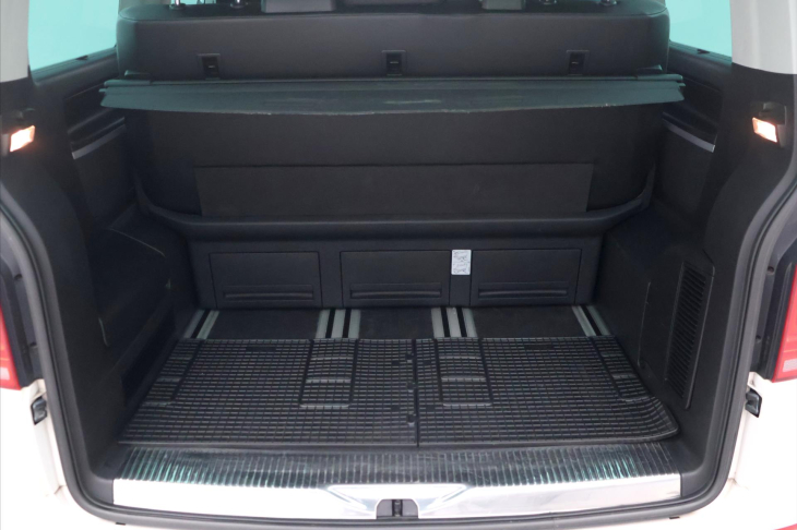 Volkswagen Multivan 2,0 TDI 150kW Highline DSG 4x4 CZ