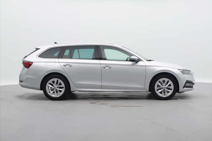 Škoda Octavia 2,0 TDI 110kW DSG Style 4x4 CZ