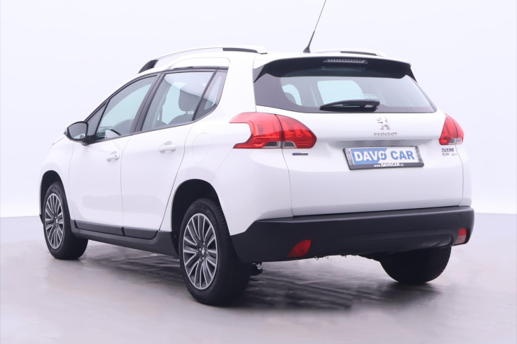 Peugeot 2008 1,2 PT 81kW Aut.klima CZ