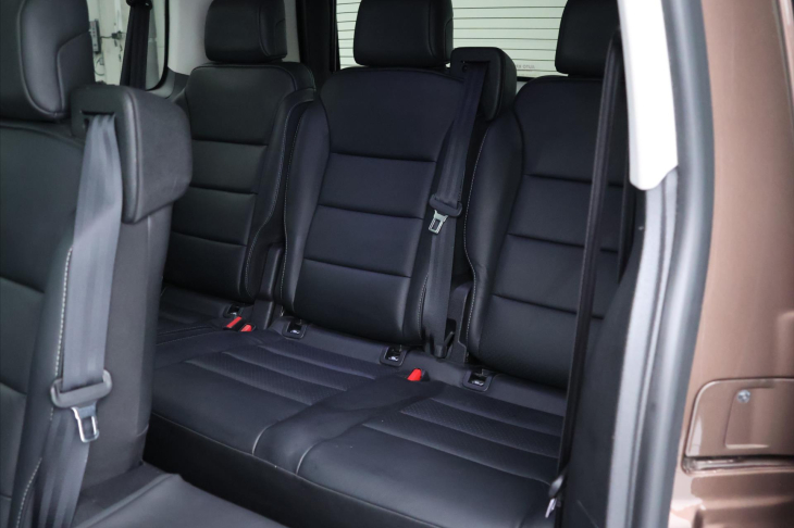 Citroën SpaceTourer 2,0 HDI 130kW Shine CZ DPH