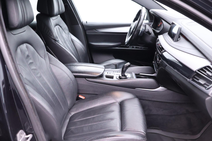 BMW X6 3,0 Xdrive 30D LED 190kW