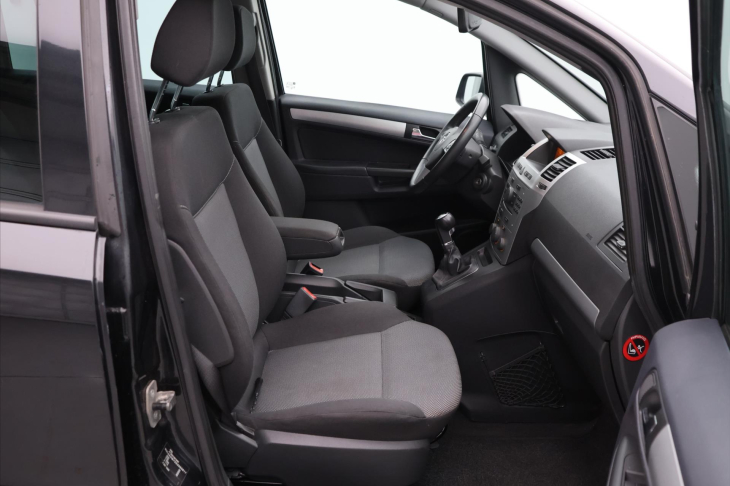 Opel Zafira 1,6 i 85kW Family STK 04/2028