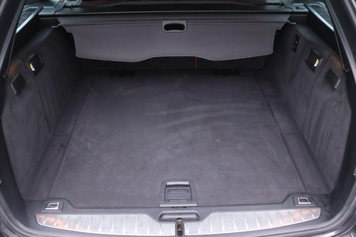 BMW Řada 5 3,0 D M-PACKET 190KW CZ X-DRIVE