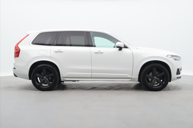 Volvo XC90 2,0 D5 165kW AWD Aut. R-Design