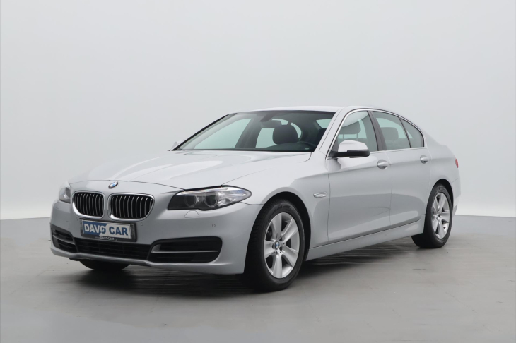 BMW Řada 5 2.0 520d 135kW Aut. Xenon Navi CZ
