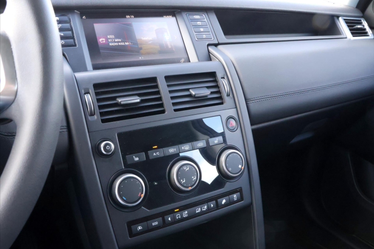Land Rover Discovery Sport 2,0 TD4 110kW 4WD Automat
