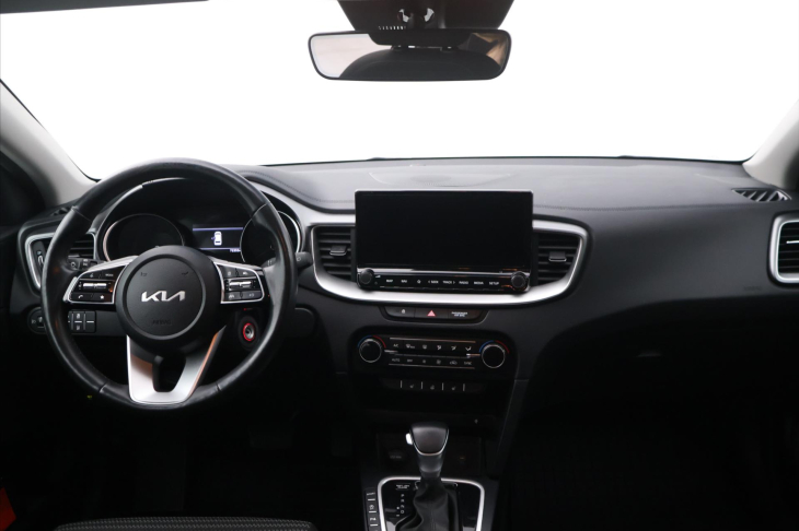 Kia Ceed SW 1,5 T-GDI 118kW TOP DCT CZ