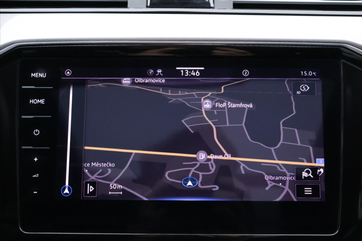 Volkswagen Passat 2,0 TDI 110kW DSG LED ACC Pano