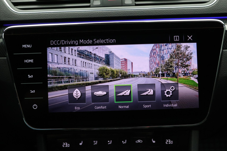 Škoda Superb 2,0 TDI 140 kW Sportline DSG