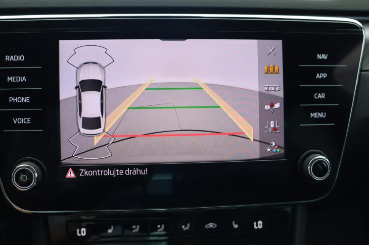 Škoda Superb 2,0 TDI 147kW DSG CZ Sportline DPH