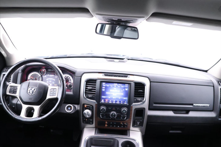 Dodge RAM 5,7 HEMI 295kW 4x4 Laramie DPH