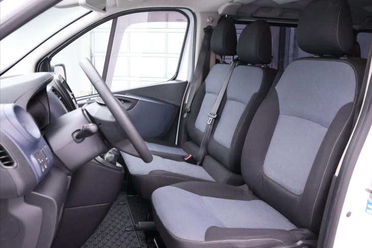 Opel Vivaro 1,6 CDTI 107kW Long 9-Míst