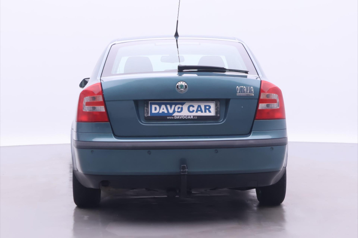 Škoda Octavia 1,6 i 75kW Elegance Tempomat