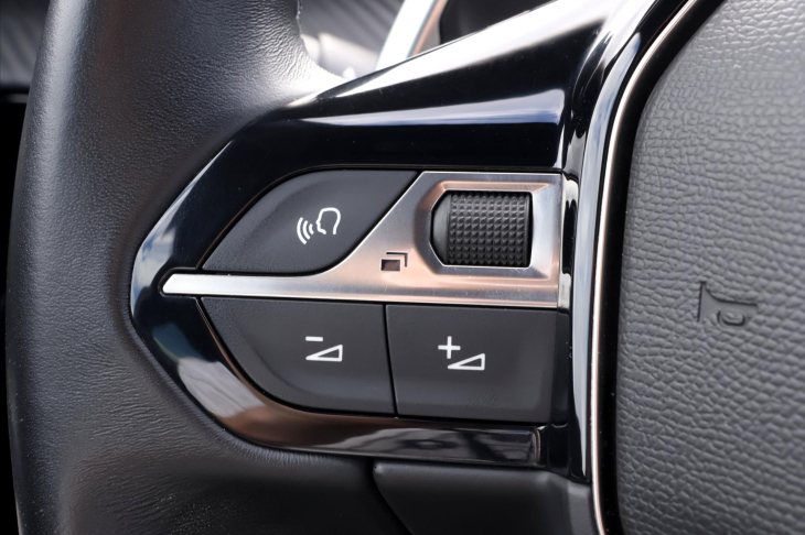 Peugeot 508 1,5 HDI 96kW Allure DPH 1.Maj.