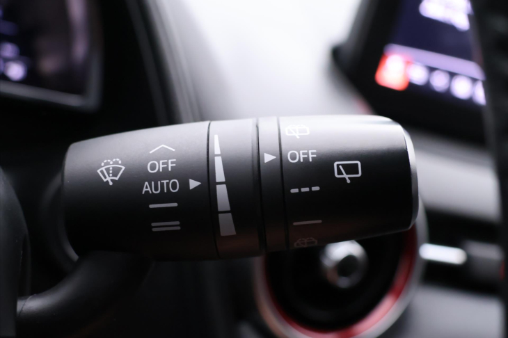 Mazda CX-3 2,0 G121 Revolution Navi Kůže