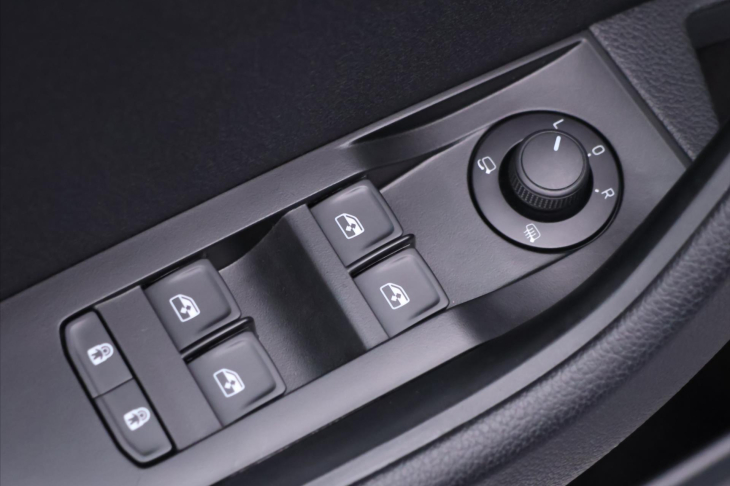 Škoda Superb 2,0 TDI 110kW DSG CZ 16.500 KM