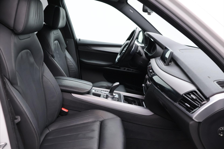 BMW X5 3,0 30d 190 kW CZ DPH xDrive