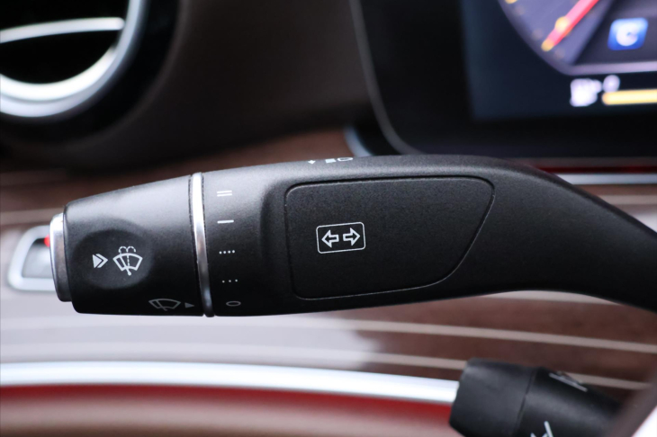 Mercedes-Benz Třídy E 2,0 4MATIC 135kW AT CZ