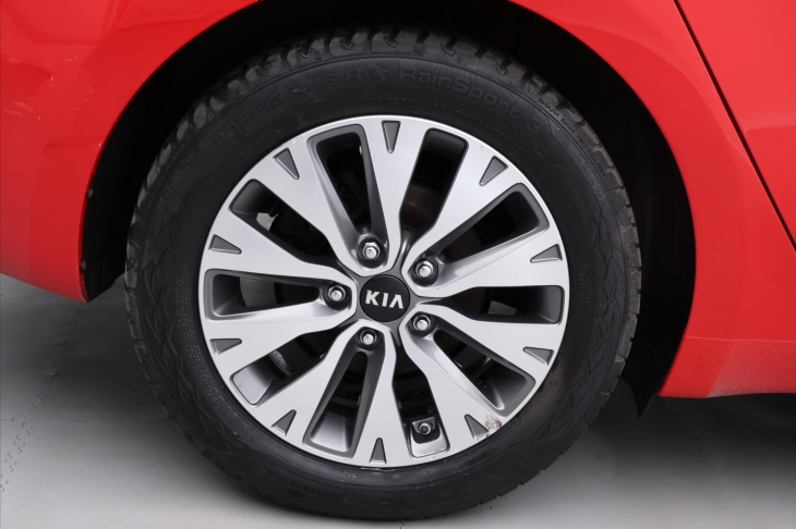 Kia Ceed 1,6 CRDI 100kW CZ Comfort Navi