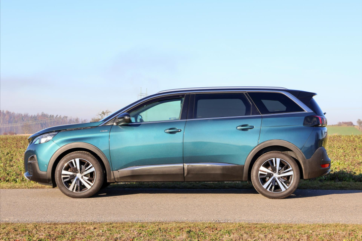 Peugeot 5008 1,6 i 133 kW GT-Line CZ 7-Míst