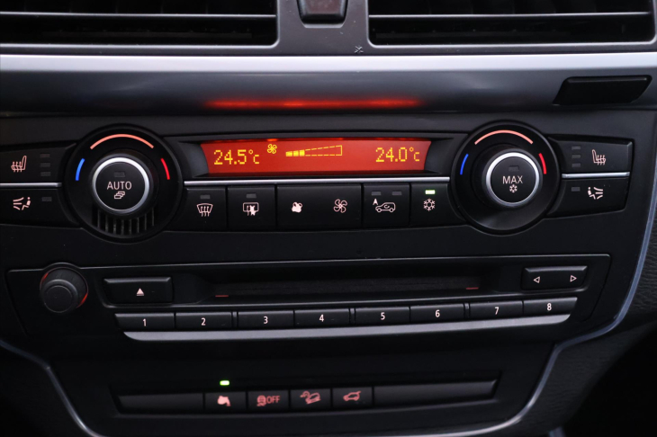 BMW X5 3,0 M50d 280kW Panorama