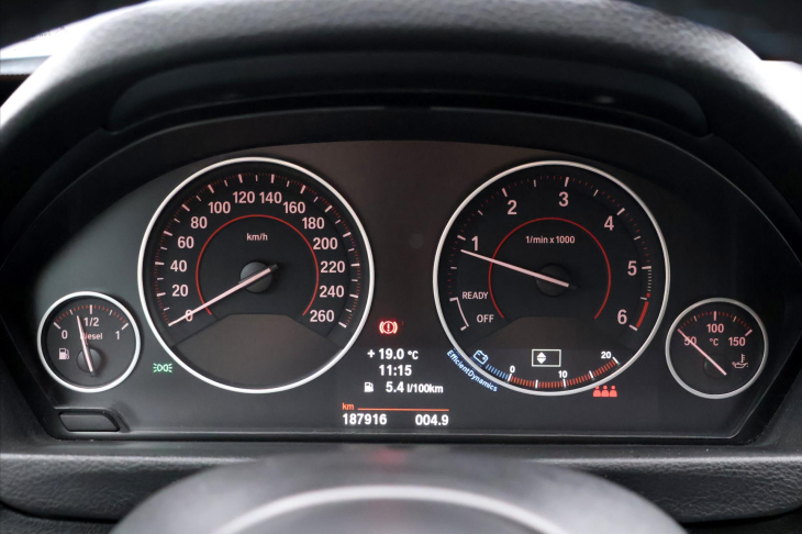 BMW Řada 3 2,0 318d 100kW GT M-Sport
