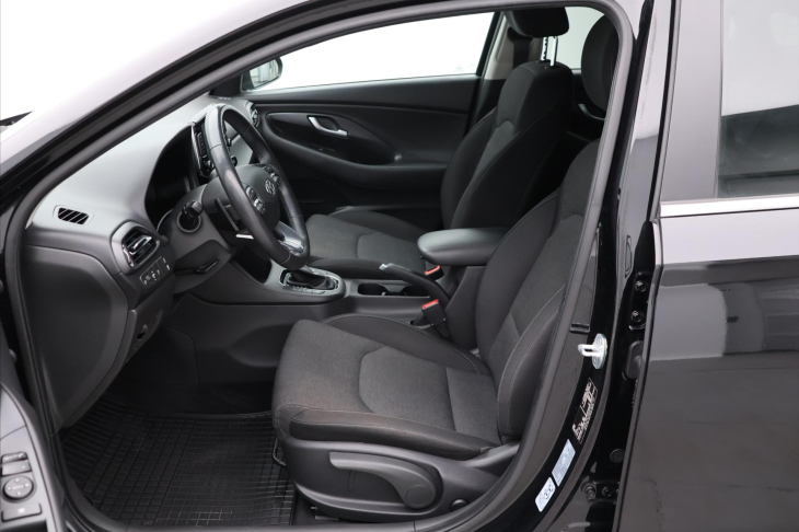 Hyundai i30 1.5 1.5 T-GDI Mild LED CZ