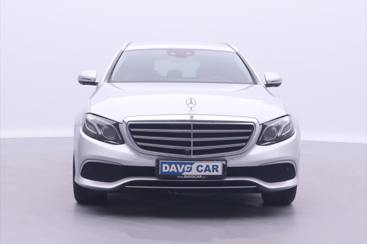 Mercedes-Benz Třídy E 2,0 220d 143kW 4Matic Aut. LED