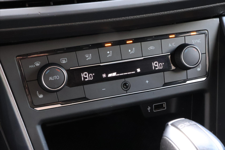 Volkswagen Polo 2,0 TSI GTI 147kW DSG LED Beats