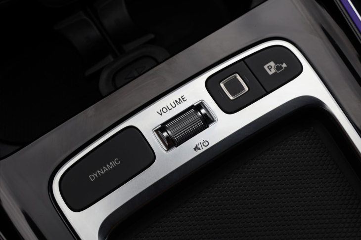 Mercedes-Benz GLB 2,0 200d 4MATIC AMG Premium