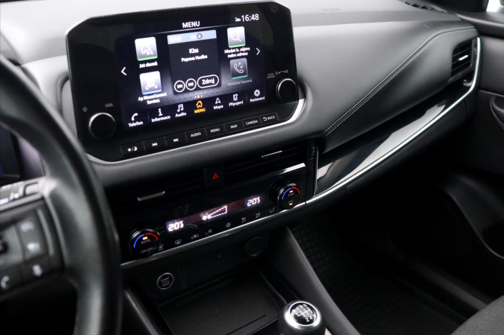Nissan Qashqai 1,3 T-GDI N-Connecta CZ