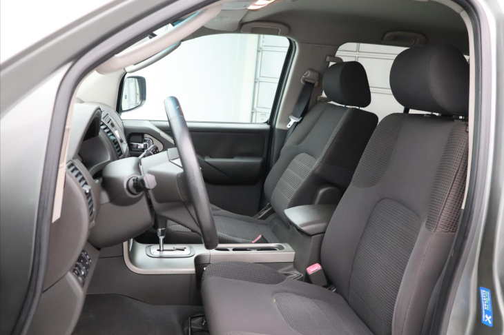 Nissan Pathfinder 2,5 dCi 126kW Automat 4WD CZ