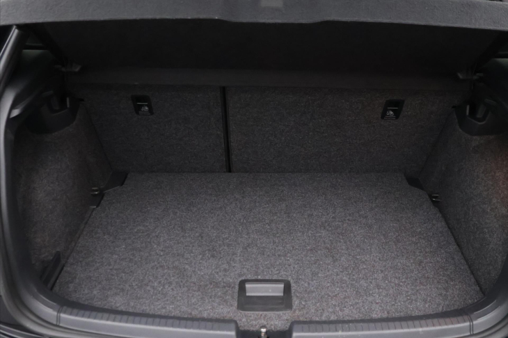Volkswagen Polo 2,0 GTI 147kW DSG Virtual DPH