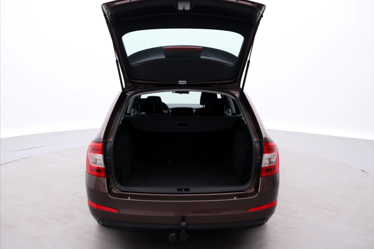 Škoda Octavia 1,6 TDI 81kW Tažné Greenline