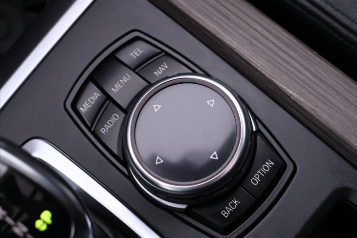 BMW X5 3,0 40d xDrive M Paket CZ DPH