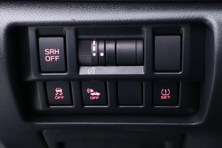 Subaru XV 2,0 e-Boxer 110kW CVT AWD CZ