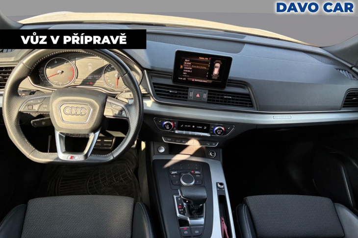 Audi Q5 2,0 TDI S-line 4x4 CZ