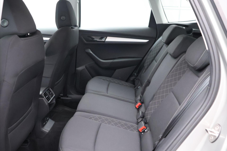 Škoda Karoq 2,0 TDI 110kW 4x4 CZ LED 2.Maj
