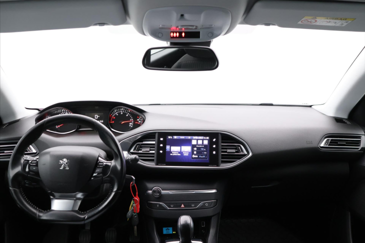 Peugeot 308 1,6 BlueHDI 73kW Aut.klima SW
