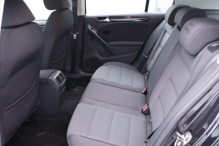 Volkswagen Golf 2,0 TDI 81kW Serv.Kniha