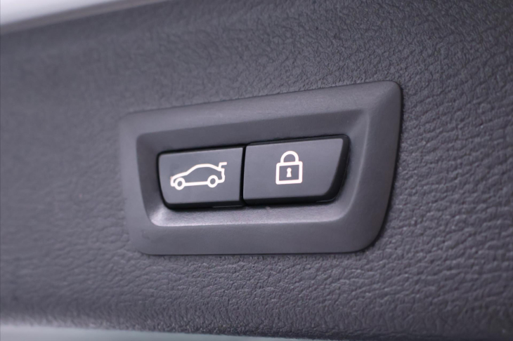 BMW X3 3,0 30d 190kW xDrive M-Sport CZ