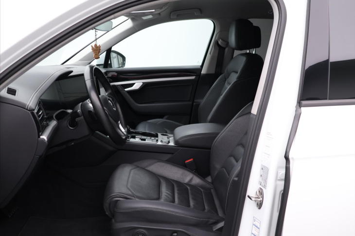 Volkswagen Touareg 3,0 TDI 170 kW Elegance Aut.