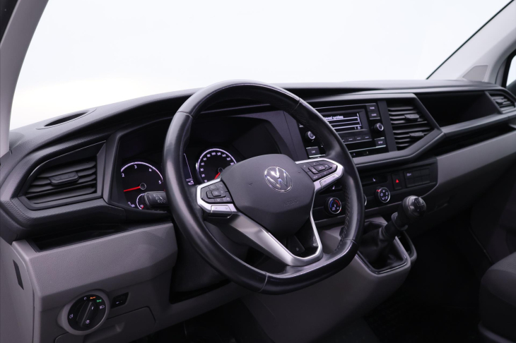 Volkswagen Transporter 2,0 TDI 81kW Klima 8-míst DPH