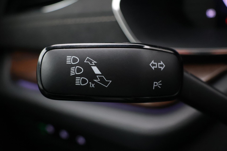 Škoda Octavia 2,0 TDI 147kW Scout HUD Matrix